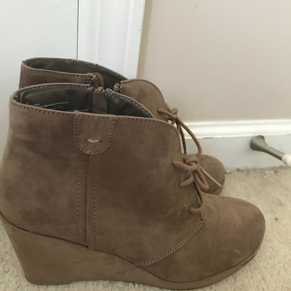 Booties - Picture 3 of 3